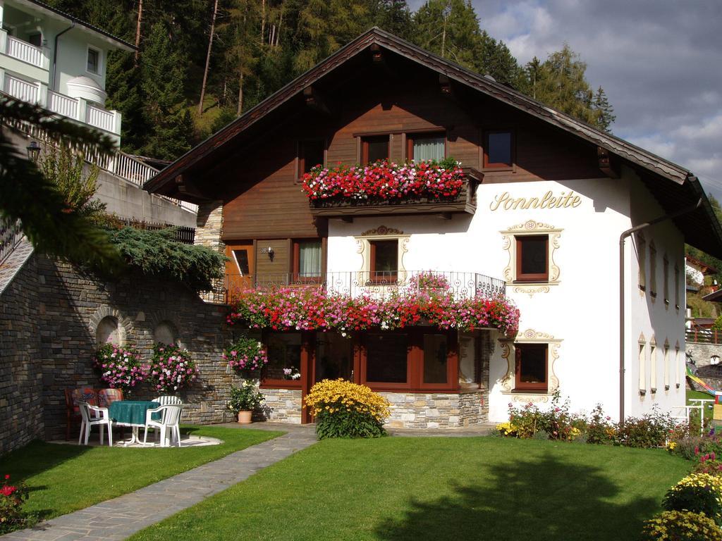 Haus Sonnleite Appartement Trins Buitenkant foto